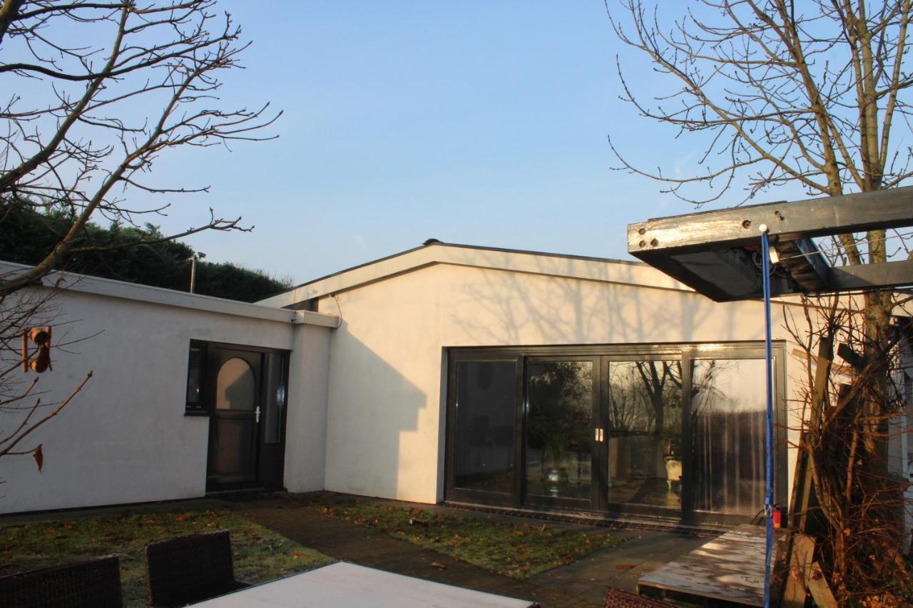 Bungalow Haarlem Amsterdam With Jacuzzi Vijfhuizen 외부 사진